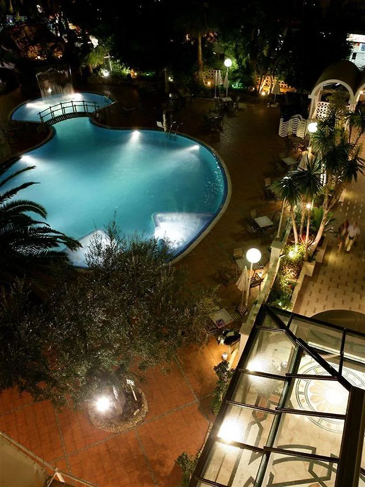 H10 Delfin - Adults Only Otel Salou