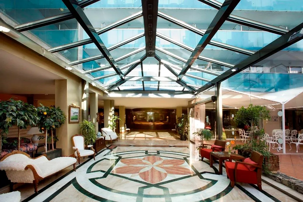 H10 Delfín - Adults Only Hotel Salou
